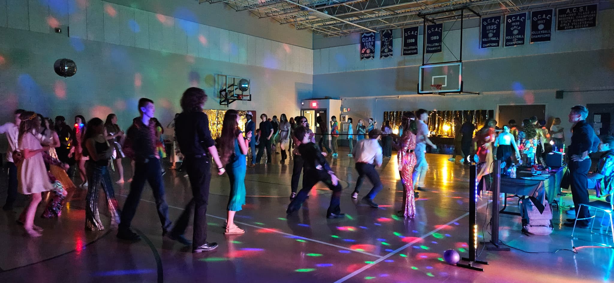 MedinaCHF teens at the Teen Dance